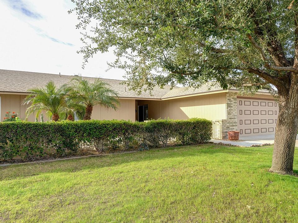 1st image of 12839 W Ashwood Dr