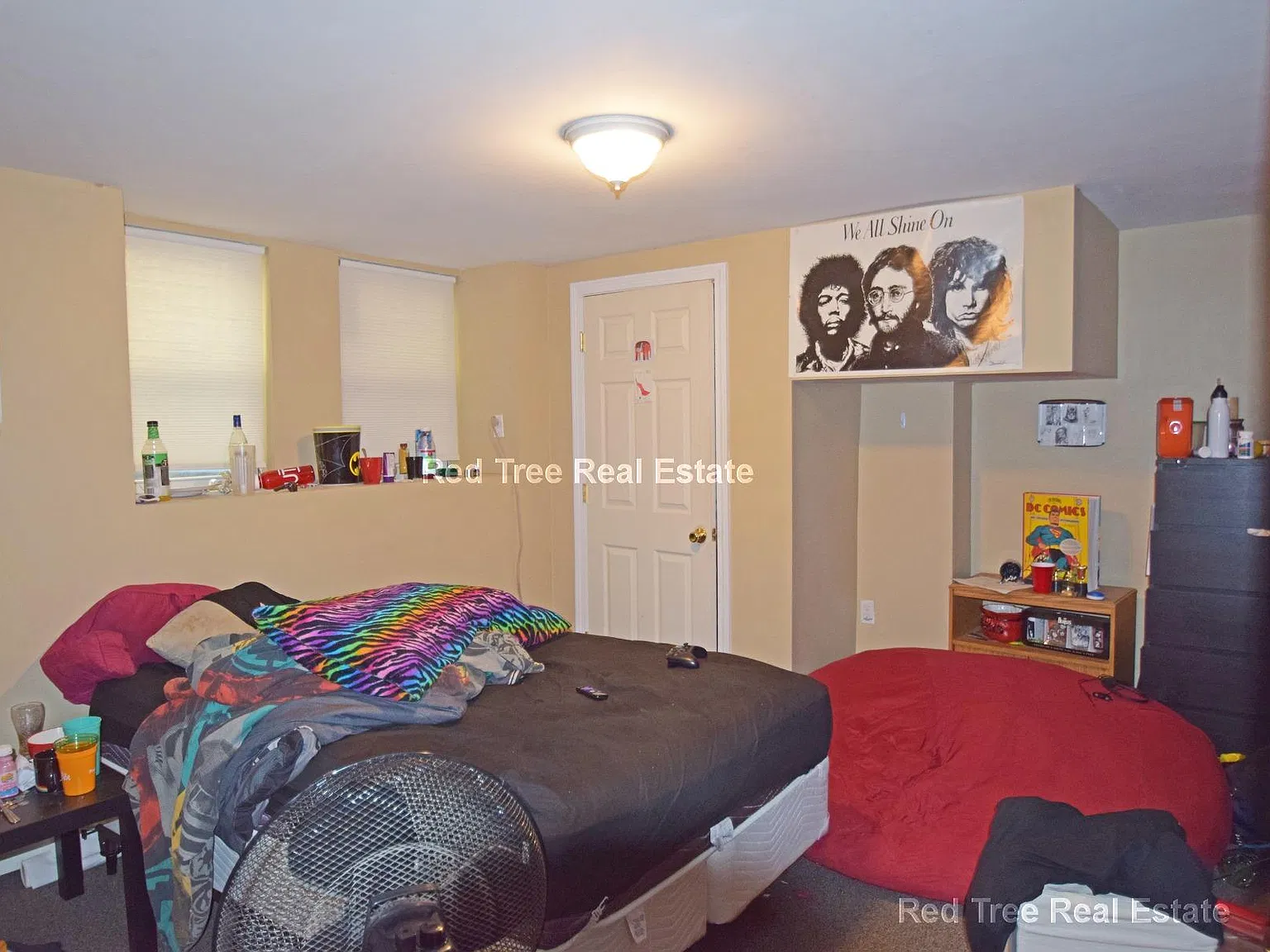 4 bed, 9999 sqft, $4,600 — Photo 4