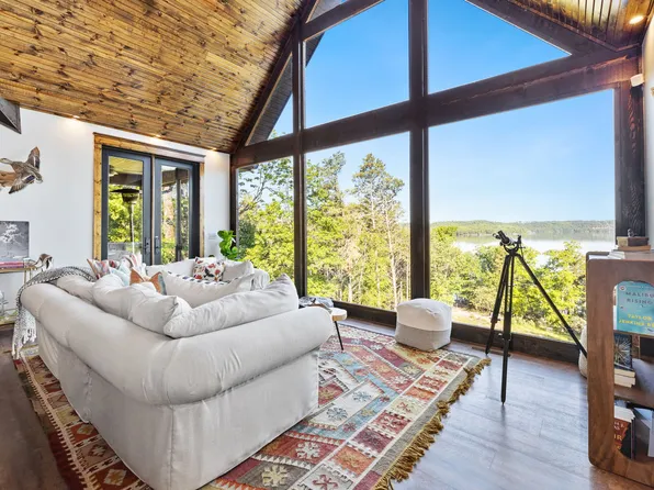 8760 Stuckey Ln #Id1227151p, Rogers, AR 72756