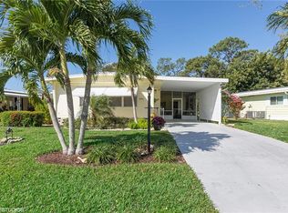 440 Riviera Blvd W, Naples, FL 34112