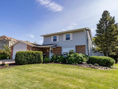 1663 Briarwood LANE, Hartford, WI, 53027