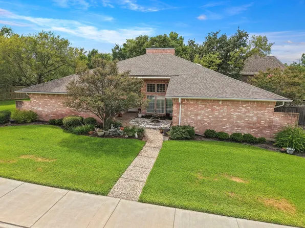 300 Chimney Hill Dr, College Station, TX 77840
