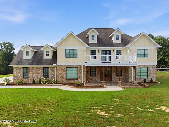 2nd image of 162 Plantation Way