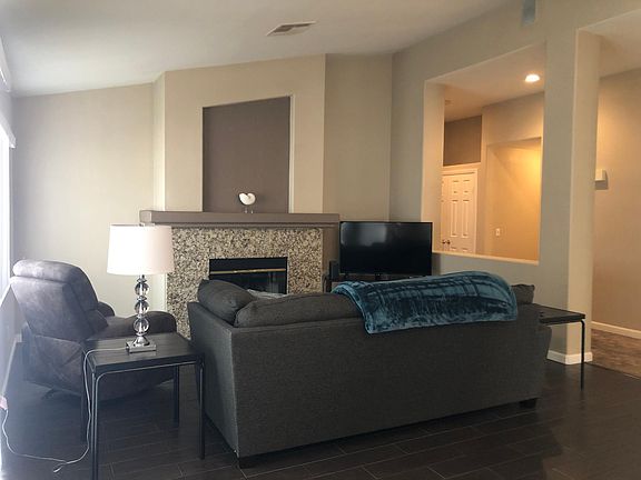 4th image of 3617 Blackheart St