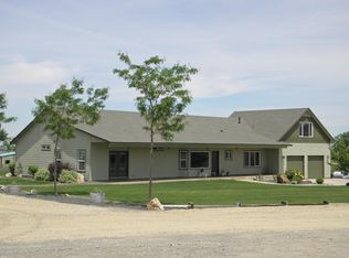 1672 Mule Deer Rd, Homedale, ID 83628