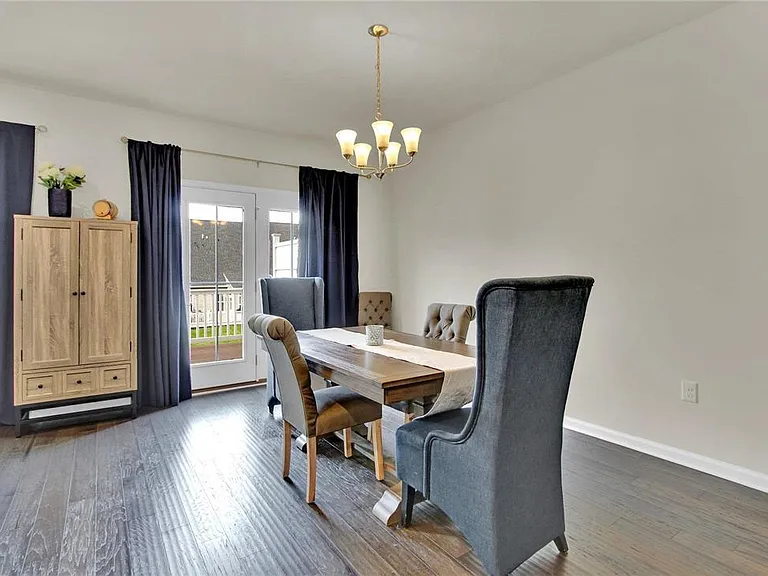 2397 Emanuel Ct — Photo 6