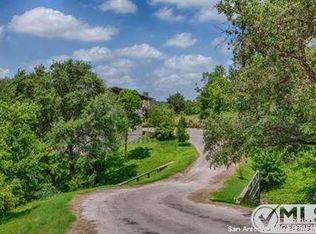 311 Torcido Dr, Alamo Heights, TX 78209