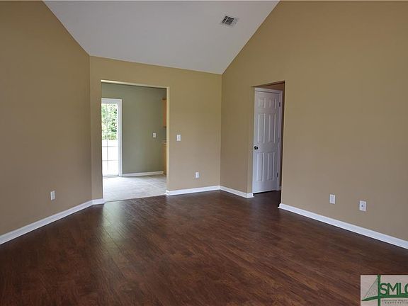 5th image of 269 Barrister Cir