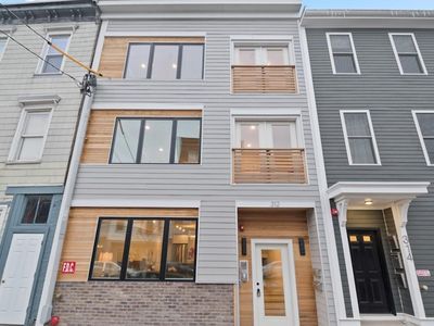 312 Sumner St #1, Boston, MA, 02128