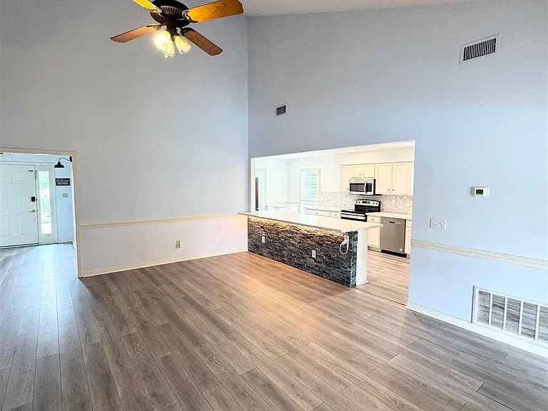 3019 Keats Dr — Photo 19