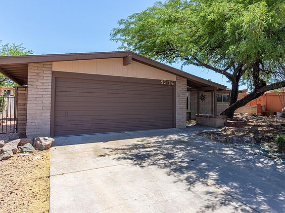 2nd image of 8344 E Calexico St