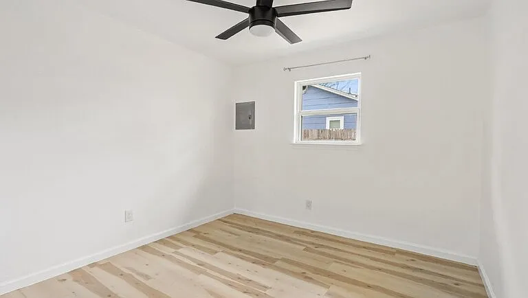1118 Ebert Ave #C — Photo 13