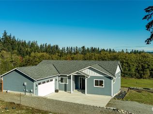 1665 Silver Lake Rd, Oak Harbor, WA 98277