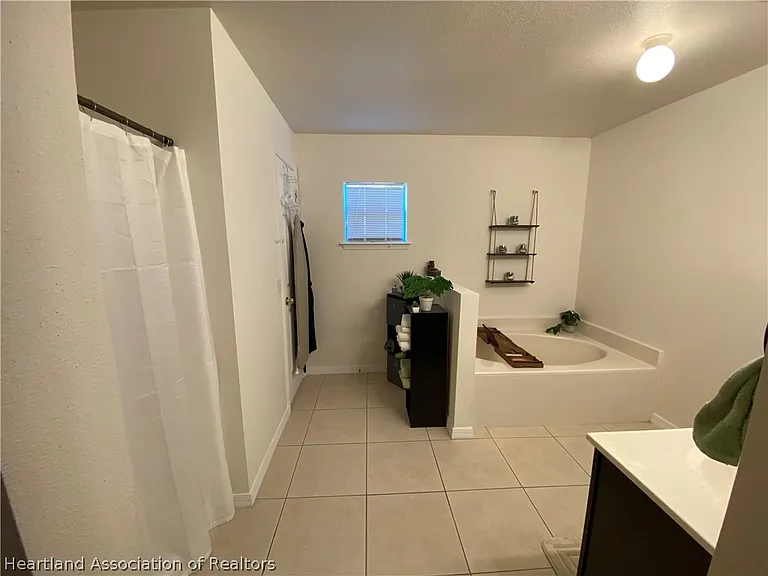 4600 Tarrega St — Photo 11