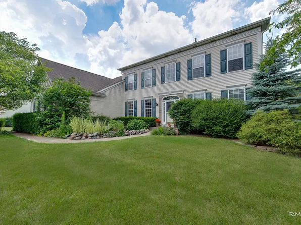 1524 Old Forge Rd, Bartlett, IL 60103
