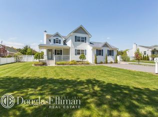 49 Eatondale Ave, Blue Point, NY 11715