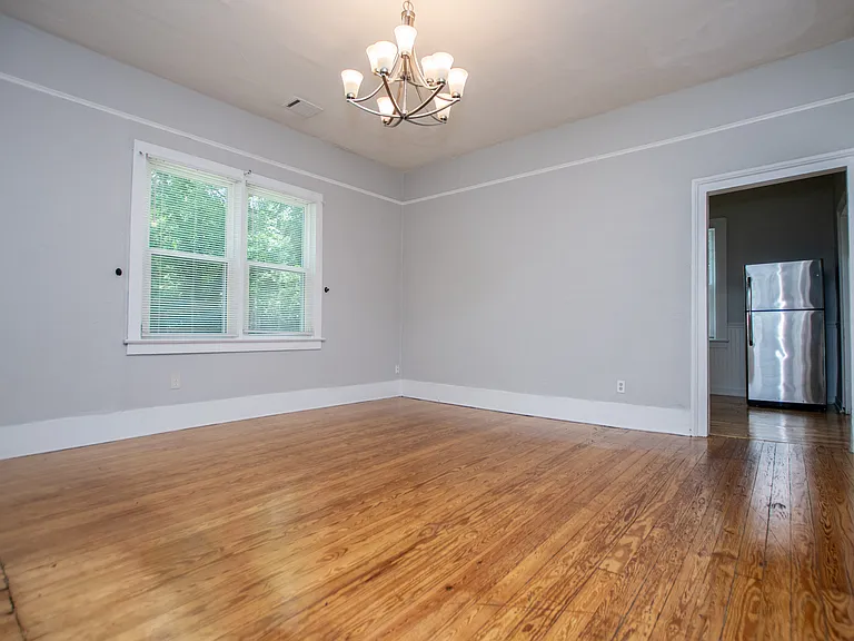 1818 Taylor Ave — Photo 23