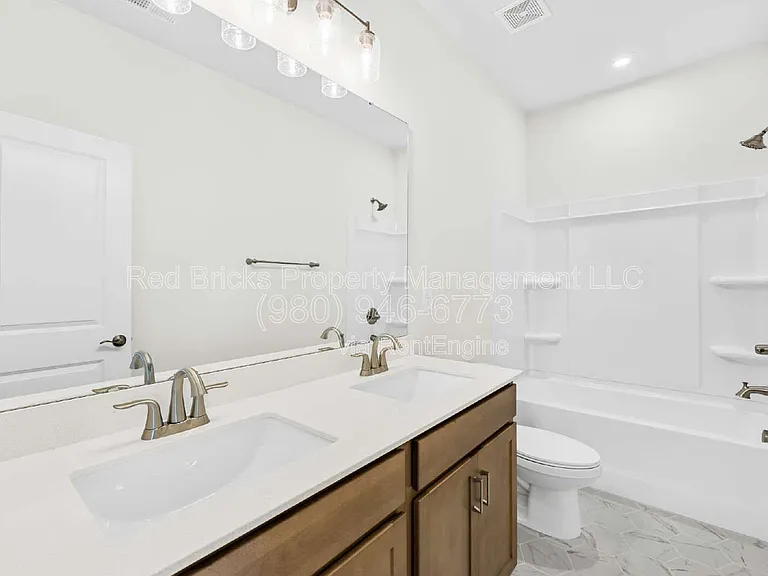 8924 Connover Hall Ave — Photo 21