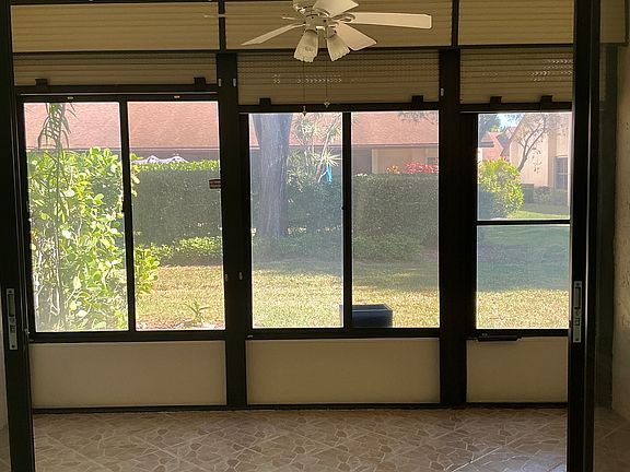 4th image of 3872 Vine Trl APT D