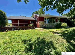 73439 Highway 283, Arapahoe, NE 68922