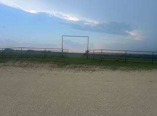 39 Private Road 16030, Jonesboro, TX 76538