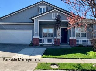 200 Sunbird Dr, Turlock, CA 95382