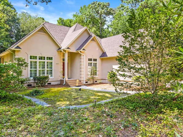 6604 Cove Point Drive, Wilmington, NC 28409