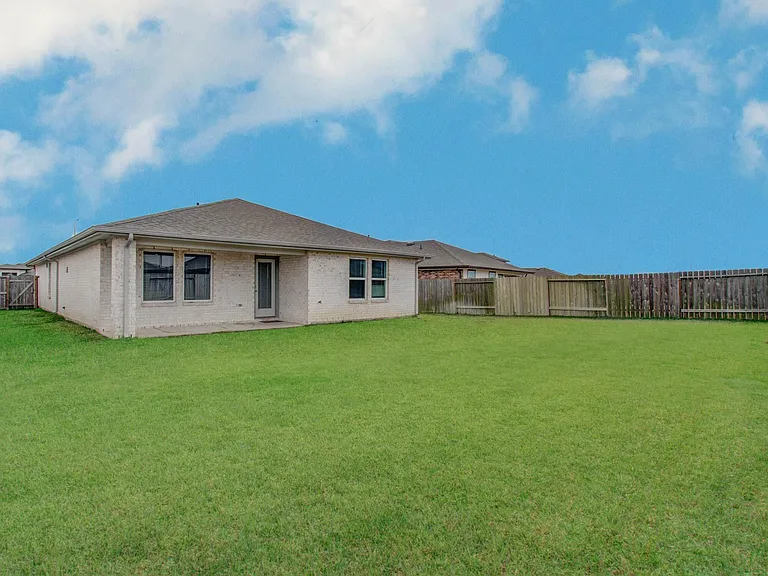 10602 Great Basin Dr — Photo 39
