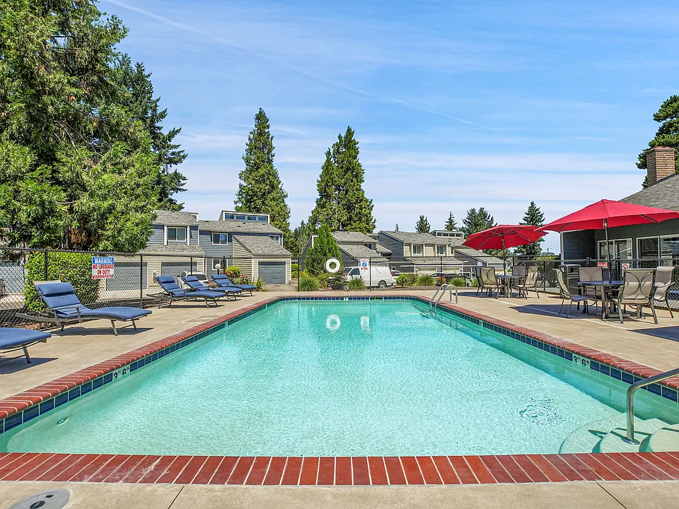 LOCKHAVEN HILL ESTATES