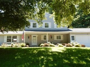 16 Burncoat Way, Pittsford, NY 14534