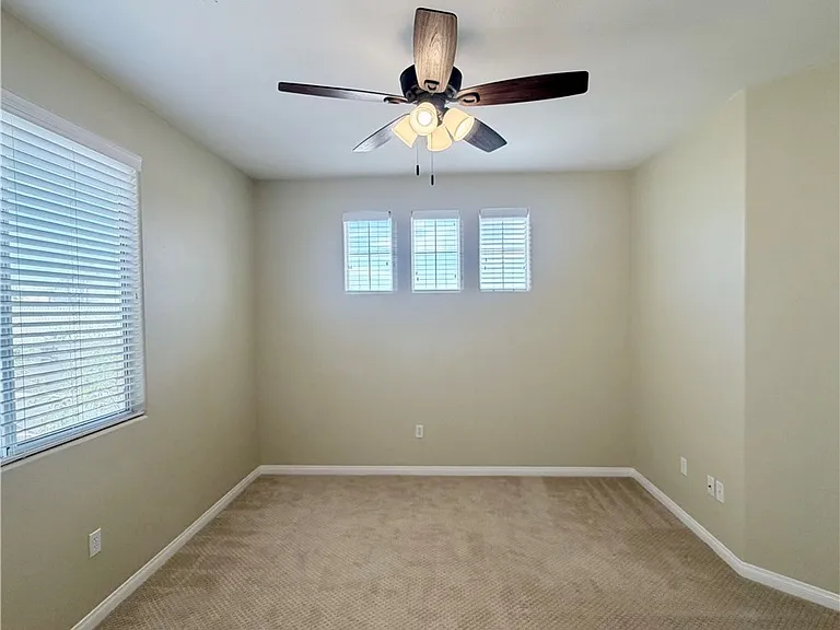 7312 W Mesa Vista Ave — Photo 27