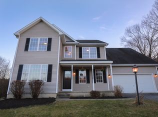 35 Mountain Way, Troy, NY 12182