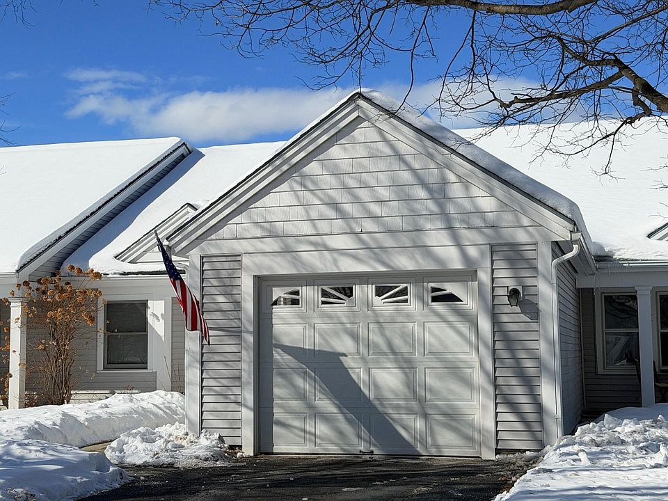 16 Clover Drive #2B, Essex Junction, VT 05452 | Zillow