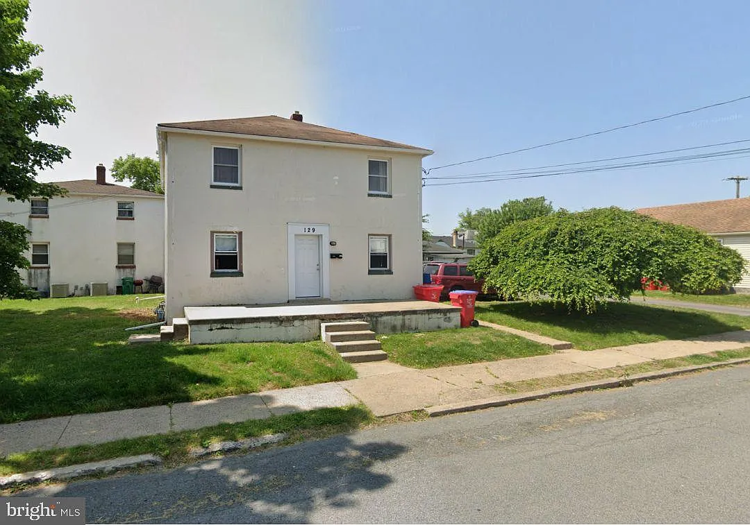 129 Jefferson St photo 1