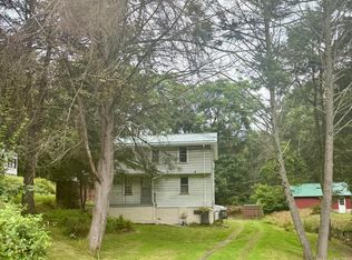 1 1/2 Cooper Hill Rd, West Wyoming, PA 18644
