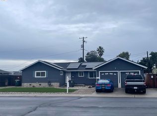 1275 Armstrong Dr, Manteca, CA 95336