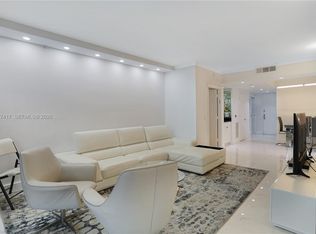 4775 Collins Ave APT 1804, Miami Beach, FL 33140