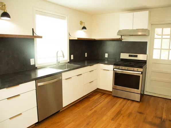 2514 Westerly Ave, Charlottesville, VA 22903