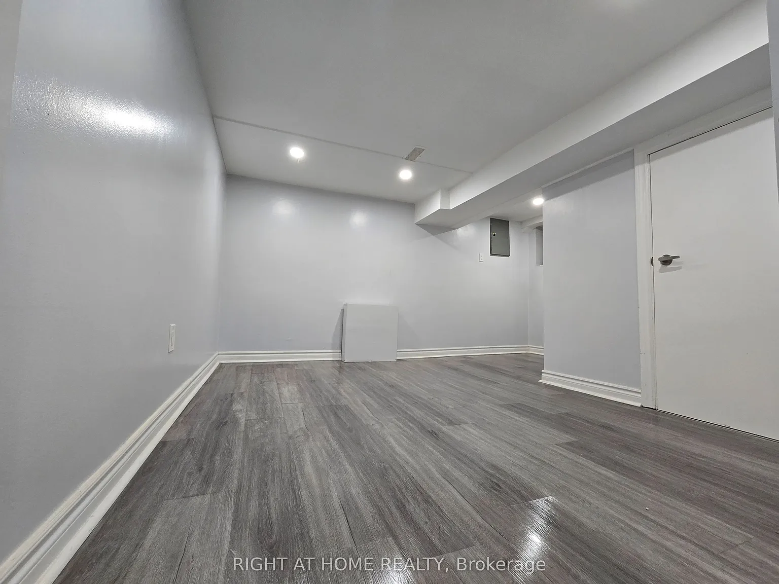 2 bed, $1,750 — Photo 1
