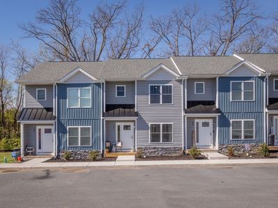 135 Swallow Dr, Elkton, VA, 22827