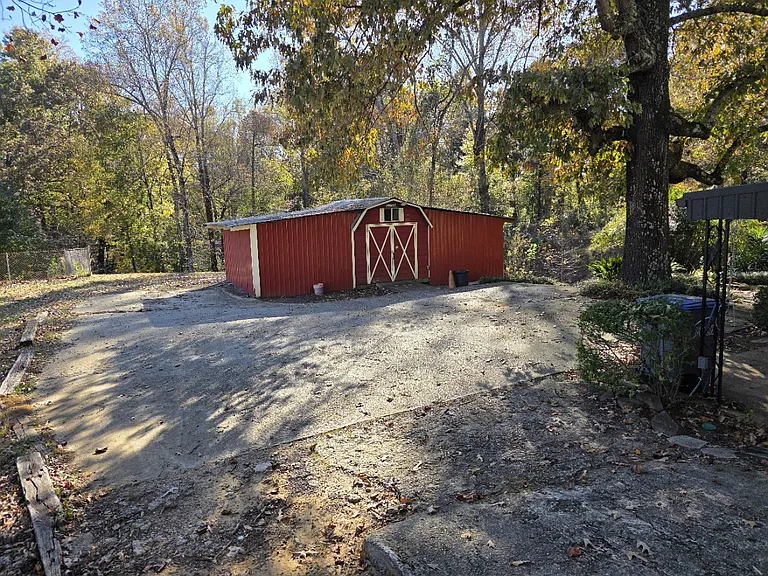 3933 Midway Rd #4D — Photo 11