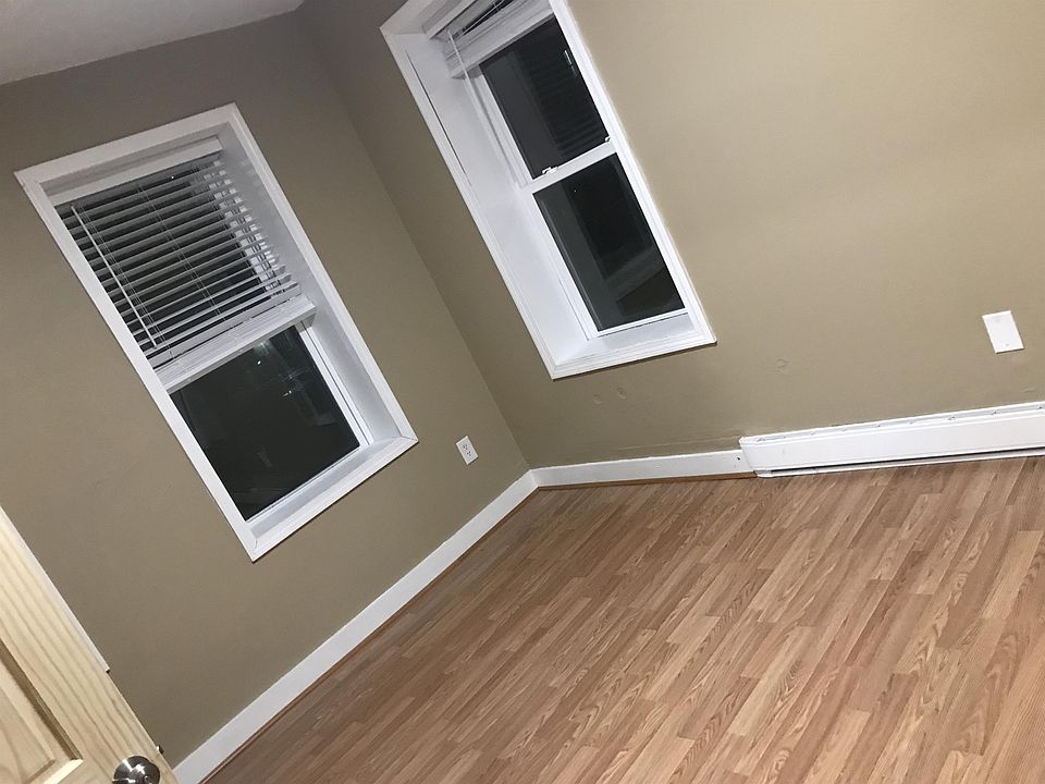 2nd image of 24 Charlton St #10722305