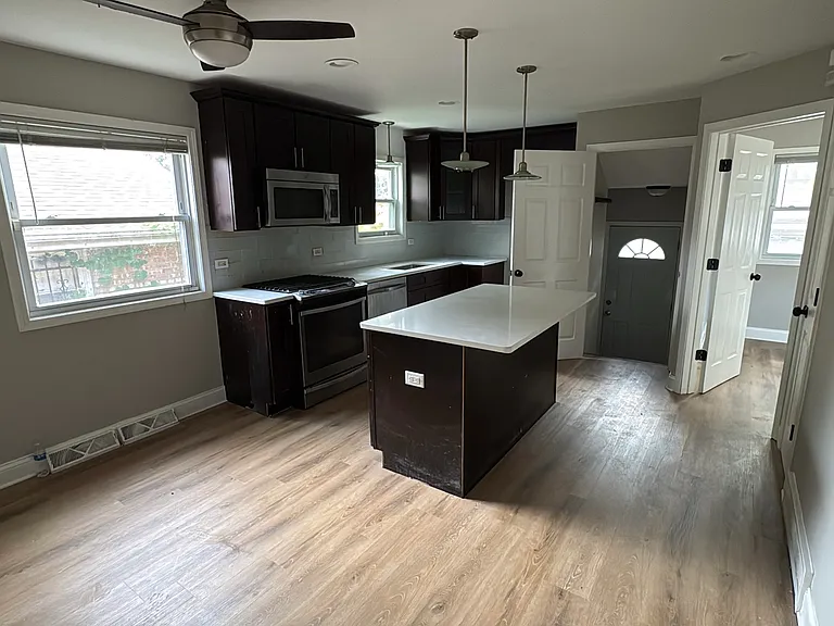 14514 Minerva Ave — Photo 7