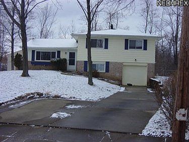 1st image of 4900 Woodhurst Dr