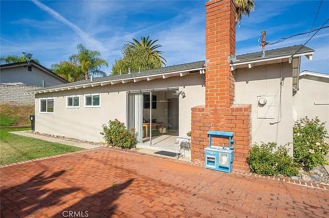 8749 Calle Quebrada — Photo 10