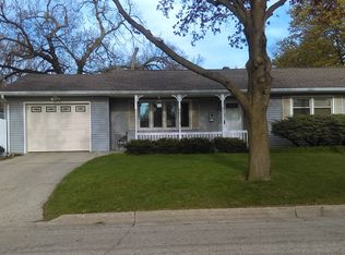 1305 11th St, Beloit, WI 53511