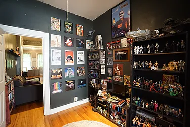 Rented by Rennit Inc.