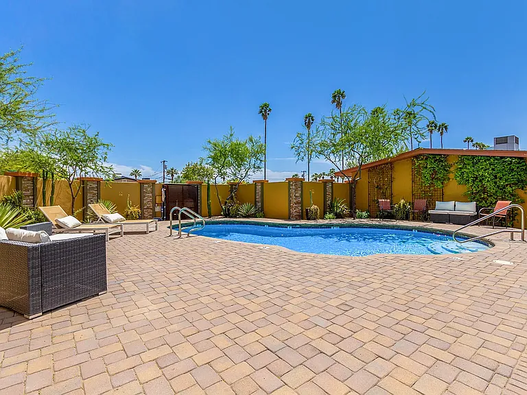 6557 E Osborn Rd #6 — Photo 26