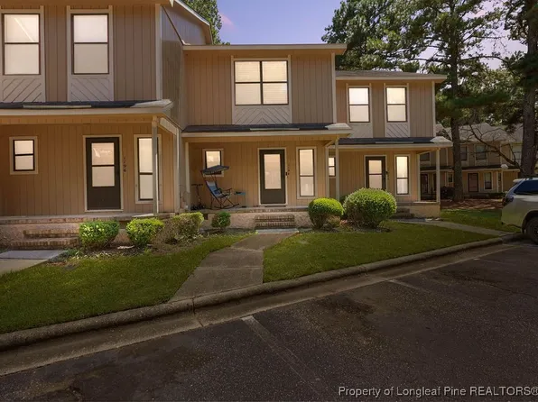 1194 Windham Ct, Fayetteville, NC 28303