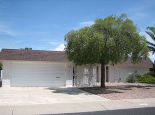 11006 W Waikiki Dr, Sun City, AZ 85351